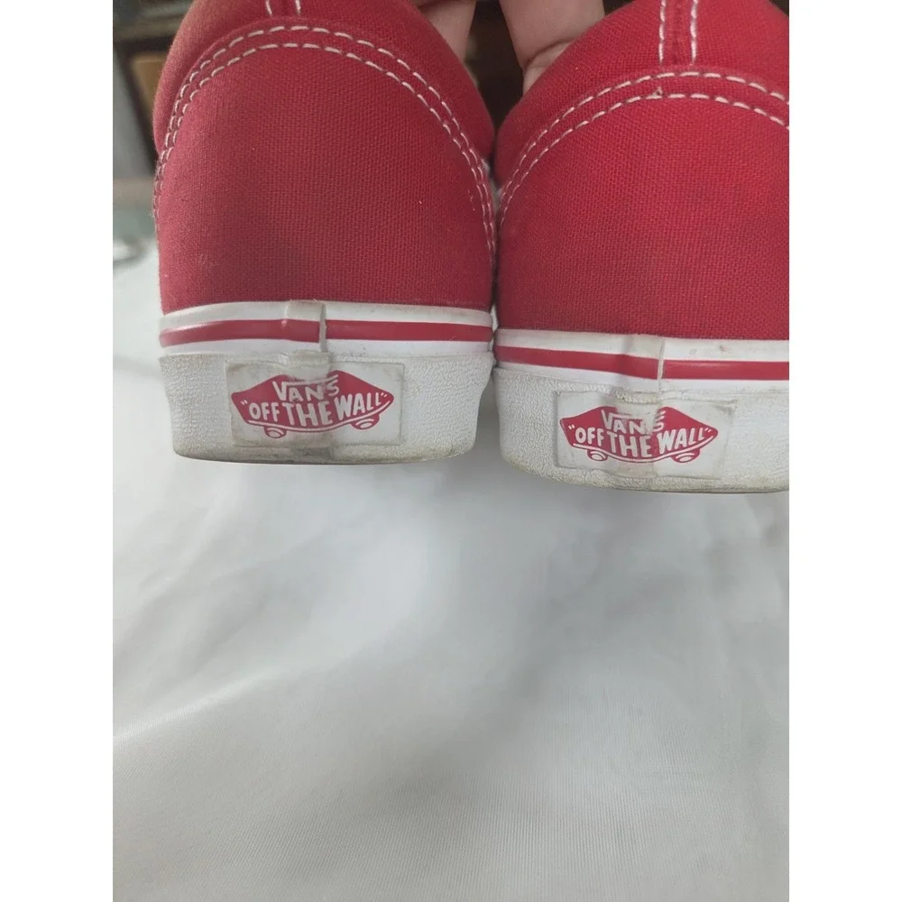 Vans classic red